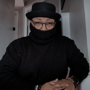 Meet your Posher, Malika